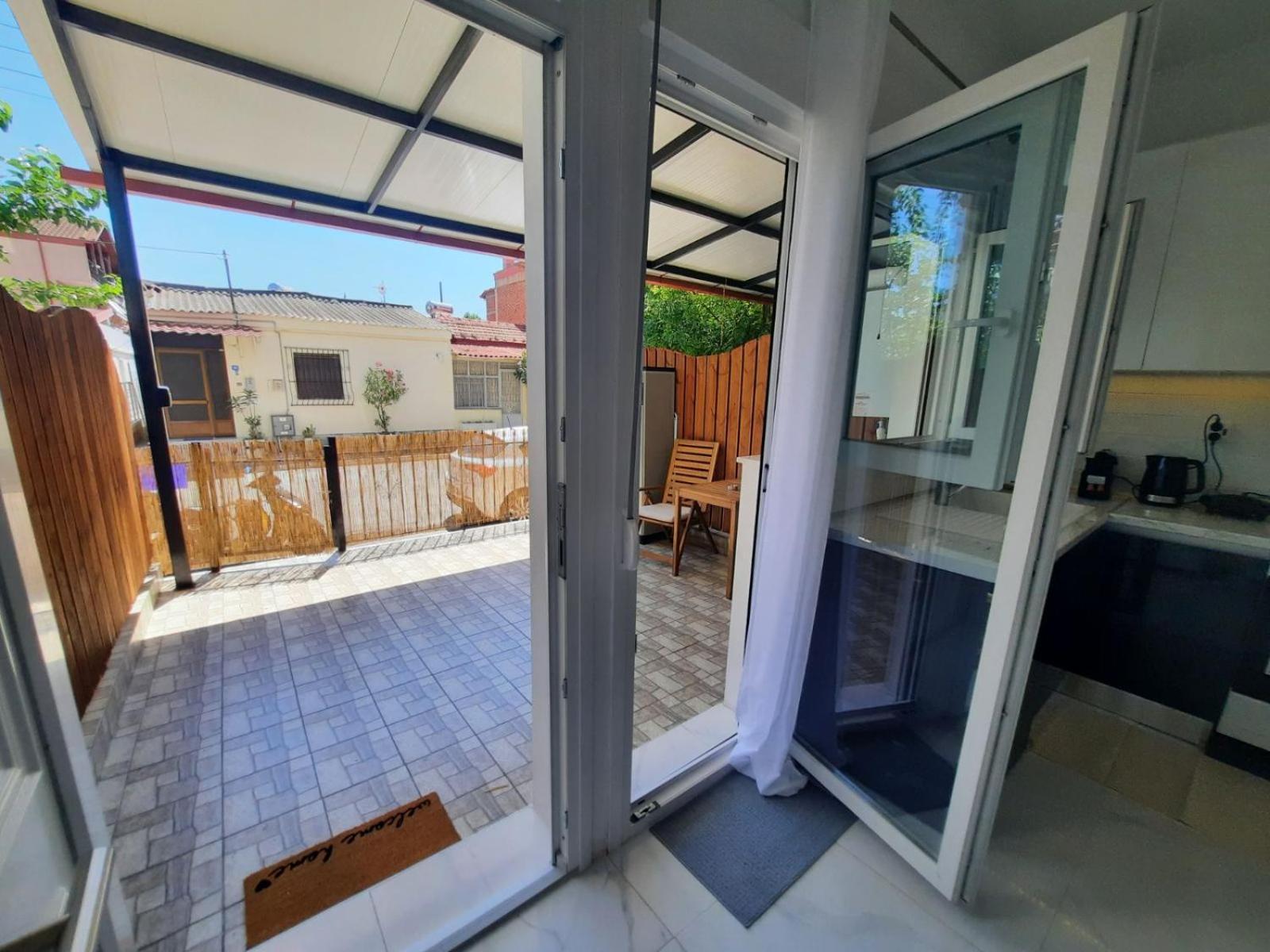 House B Diavata, Thessaloniki Apartment ภายนอก รูปภาพ